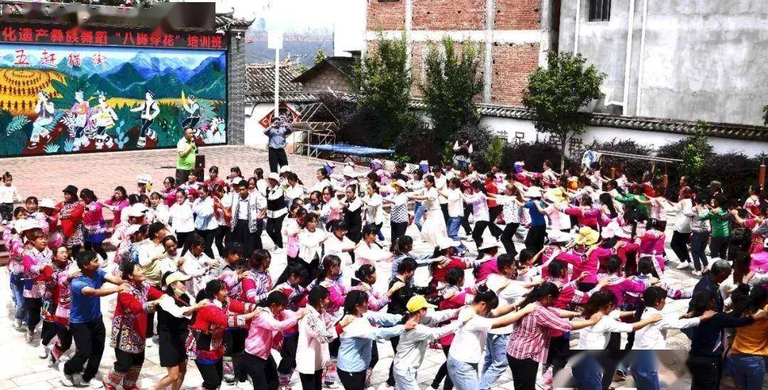 了解楚雄,只知道左脚舞是不够的!_禄丰_舞蹈_传统