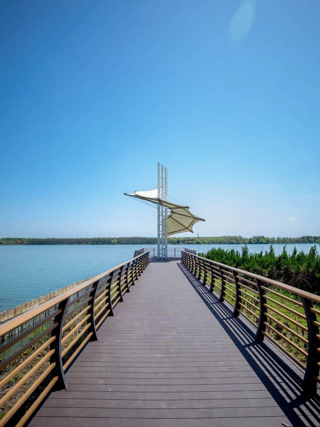 西沙明珠湖景区美图欣赏95近年来,依托得天独厚的