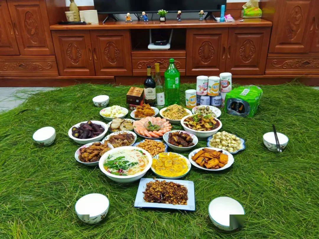 朋友圈宣威年夜饭大赛,隔着屏幕都觉得香 !_厨艺_云南_工作