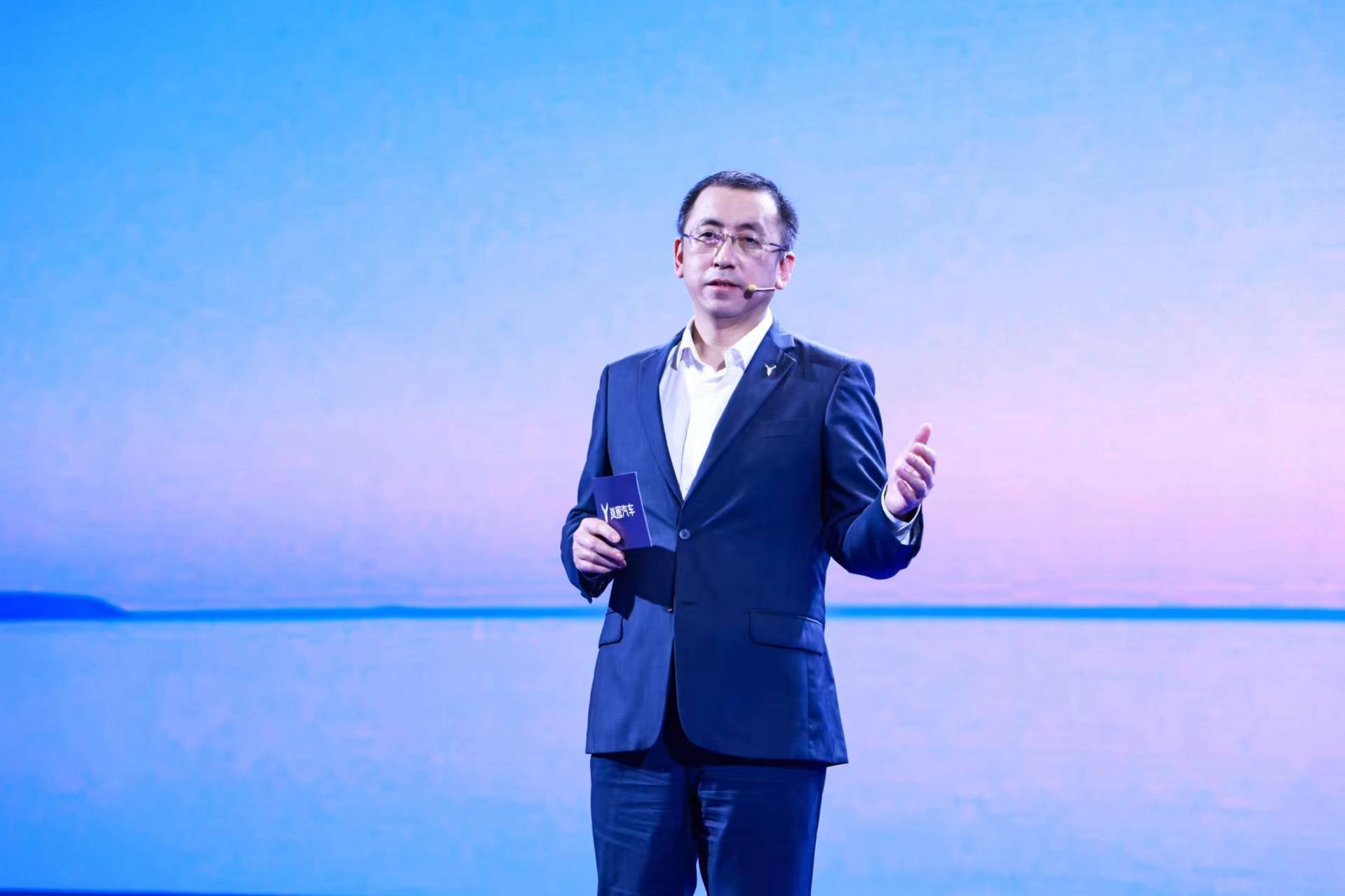 岚图汽车卢放:内卷将倒逼企业持续创新|车企大佬话龙年_搜狐汽车_搜狐