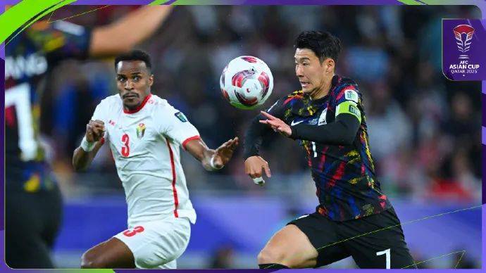 卡塔尔队蝉联亚洲杯冠军 国足世预赛困难重重