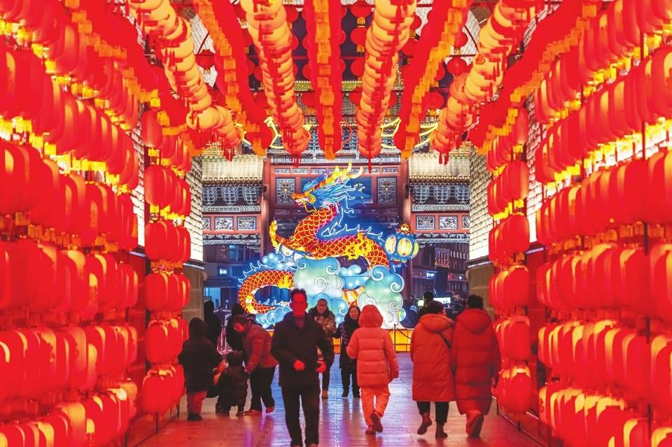 运城河东池盐文化博览园春节年味浓_花灯_节日_灯会