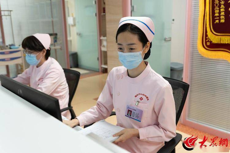 新春走基层丨假期8天上班6天,潍坊护士王娟用爱与责任践行医者仁心