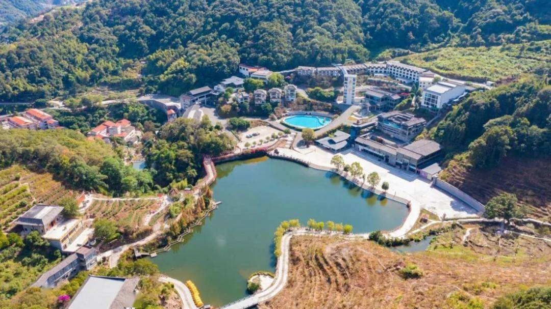 23永春牛姆林生态旅游区距离泉州古城车程:120分钟24德化石牛山生态