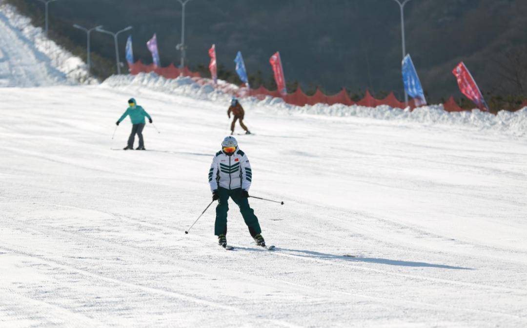 截止大年初三海寨沟景区共接待游客3500人次不仅让市民在家门口就能
