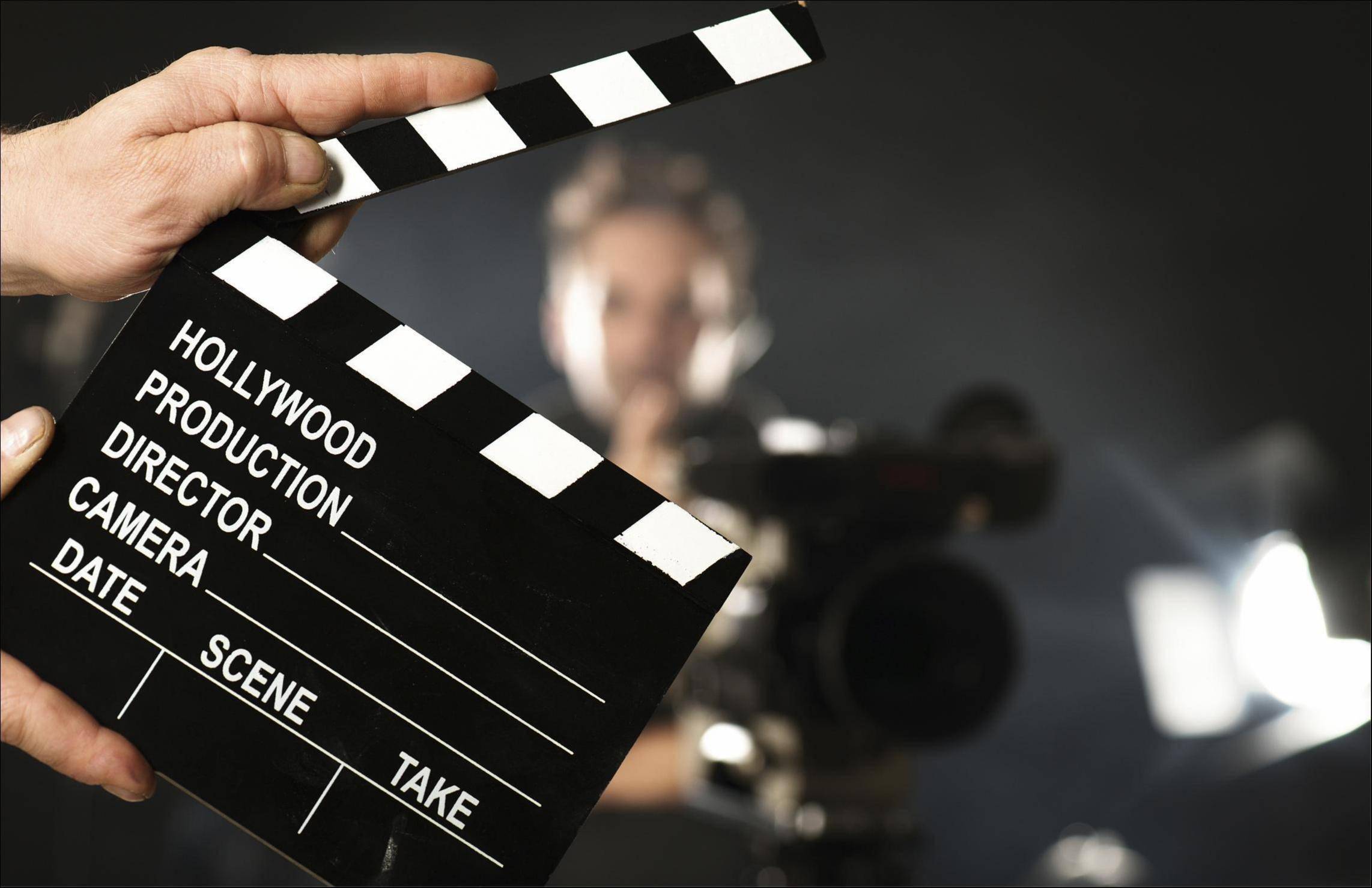 行走在真人秀和电影之间的贾玲_故事_生活_创作