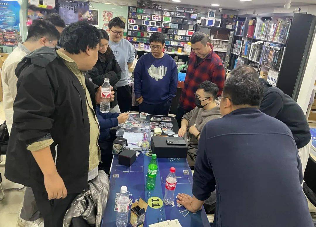 1.卡豆万智牌专卖店西单明珠大厦八层826(东侧观光梯直达)2.