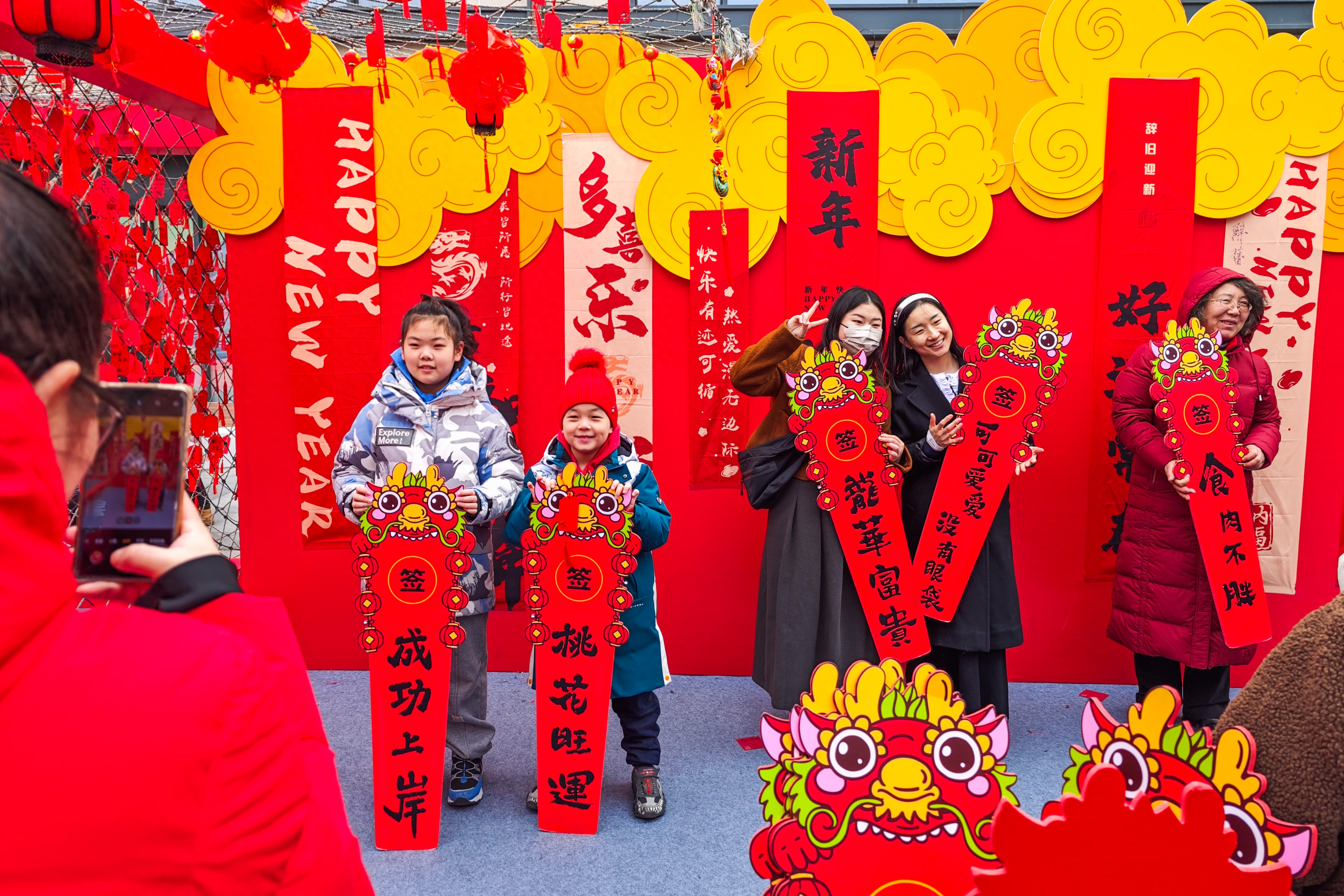 体验新春纳福之旅,隆福寺"人民市场"又热闹起来_市民