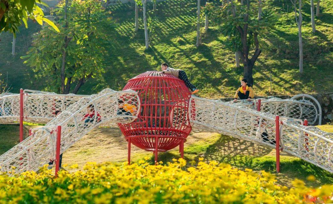 仁和年 最温暖丨湖光山色醉游人,一起去普达寻找春天