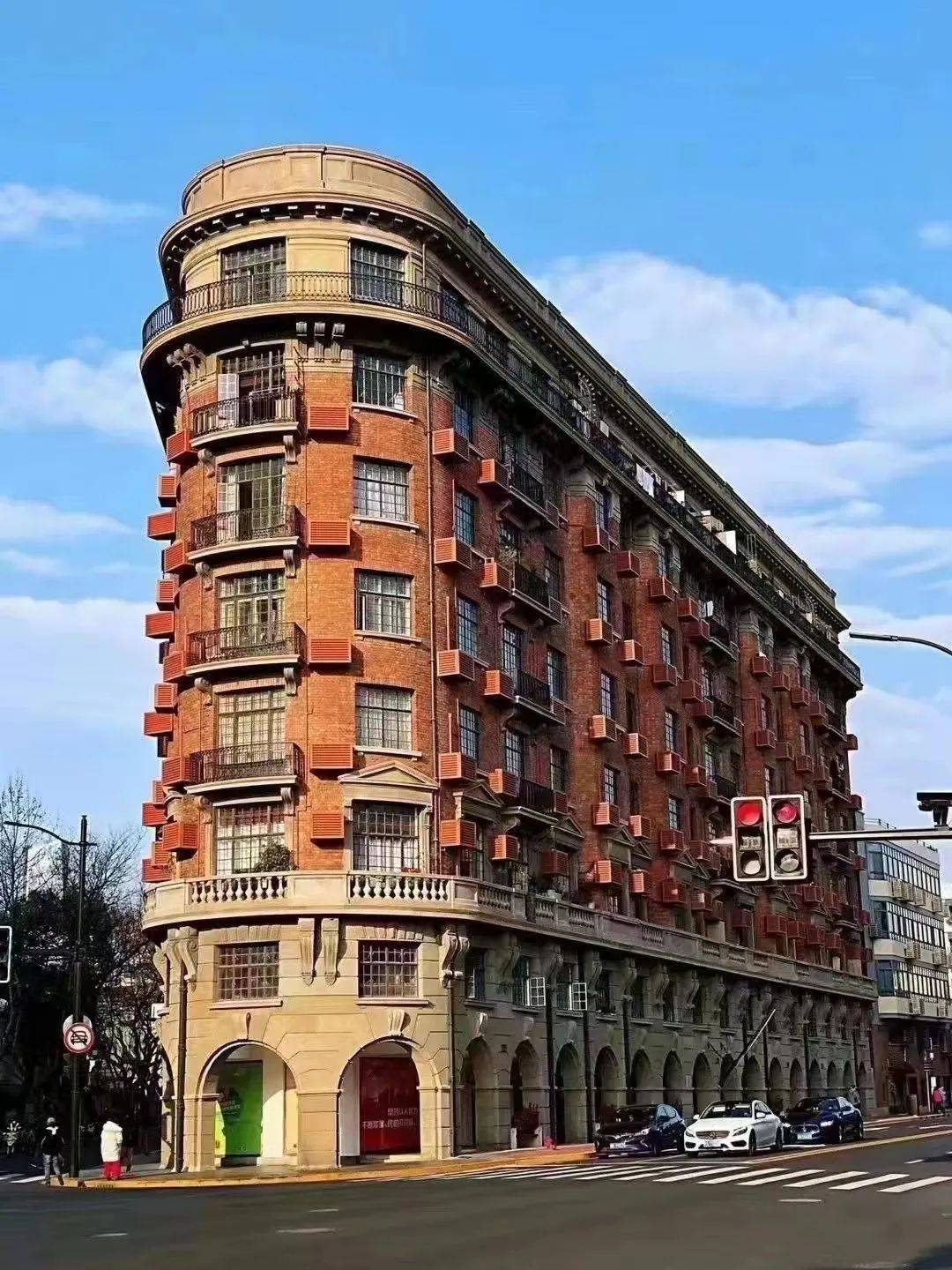 "我在上海卖售价上亿的老洋房,买家95%是女性"