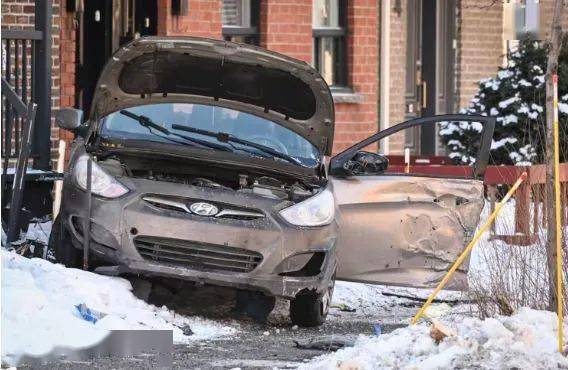 魁省高中霸凌者被家长打了 教育部长感到不安_rue