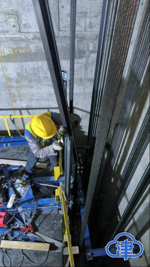 工地上的他们用