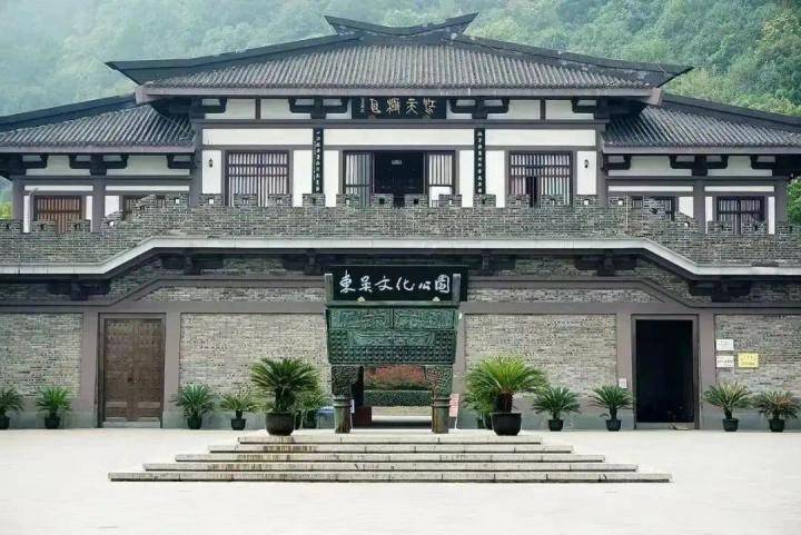 天下佳山水,古今推富春,去富阳开启一场"春江游龙"之