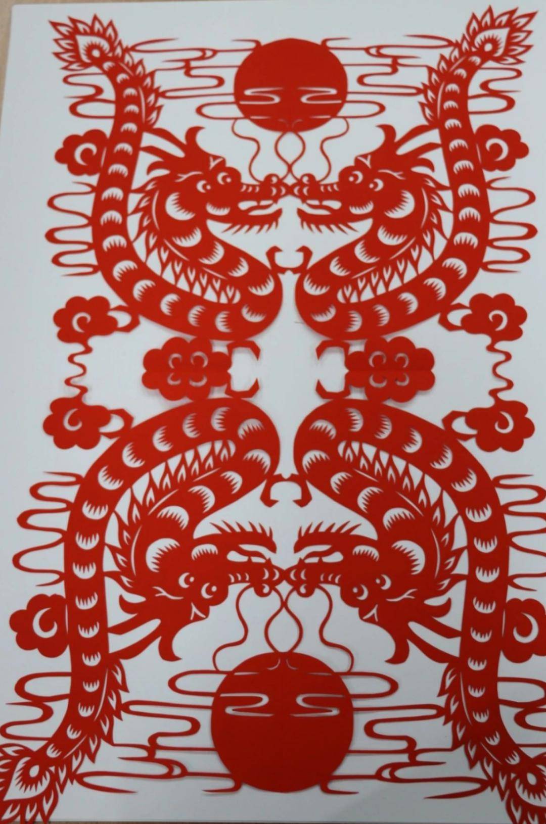 纸上生花遇新春_闫海荣_剪纸_杨村