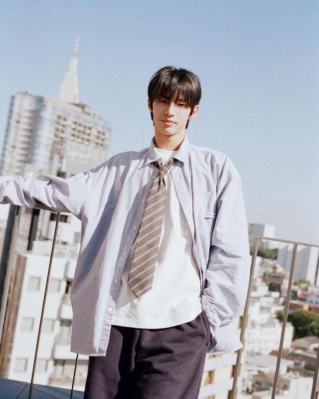 男团tws成员介绍:领唱,领舞,主rap,简直就是全能ace