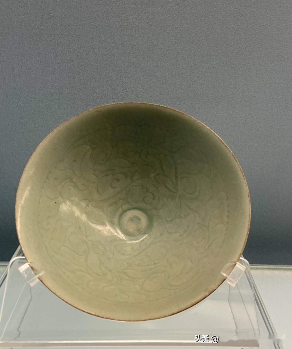 上博瓷器:宋元时期,景德镇正奔跑在成为瓷都的路上_浮梁_白釉_釉色