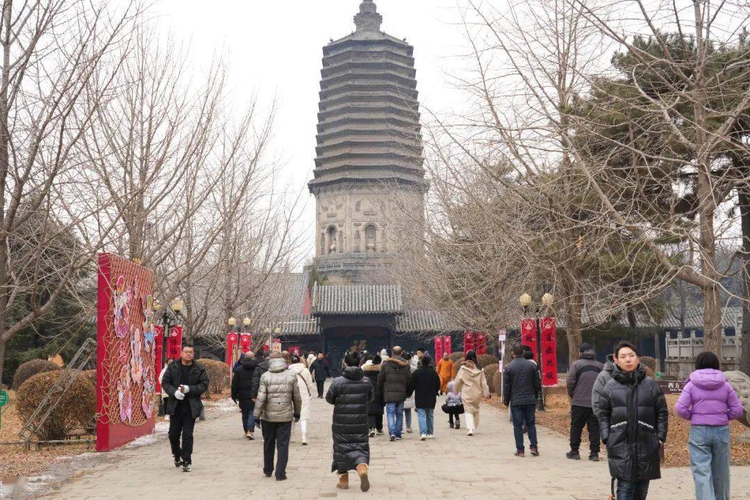 38万人次,旅游收入54876.80万元_活动_文化_冰雪