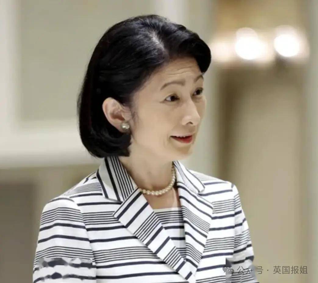 备选驸马都是精英帅哥,父母盼她快点嫁?_工作