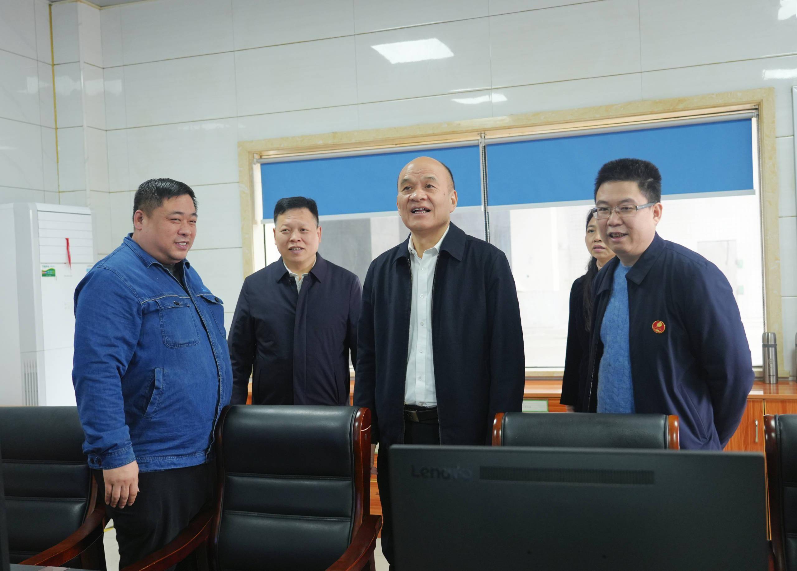 衡阳市委书记刘越高一行到湘衡盐化进行新春慰问