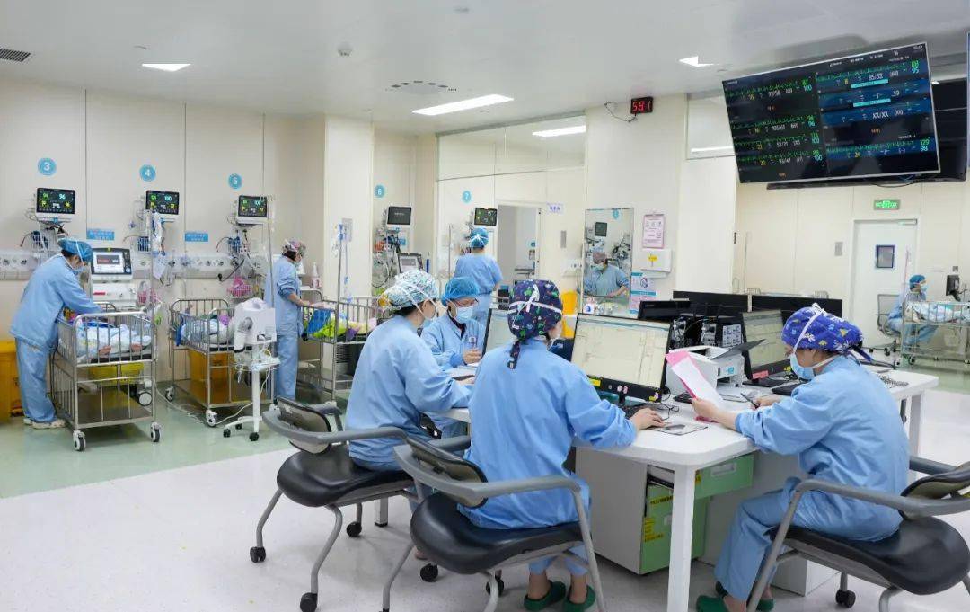 重医附属儿童医院以龙马精神呵护儿童健康_发展_宣传_统战