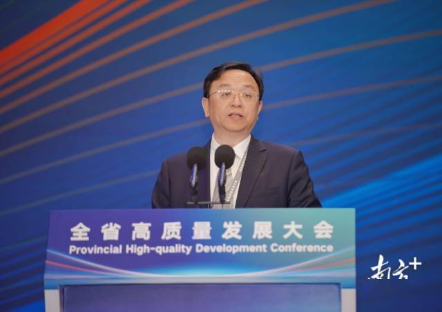 圳经观|广东"新春第一会"上,深圳这3家企业为何被