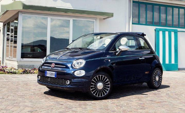 不单是mini遇上囧境,就连一度很火的大众甲壳虫也停产了,菲亚特500