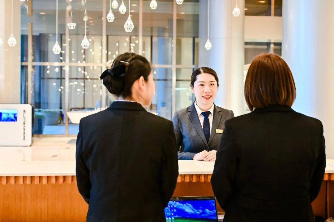 年度人物 | 吕爱琪:十三年如一日,终成"客服天花板"_业主_工作_团队