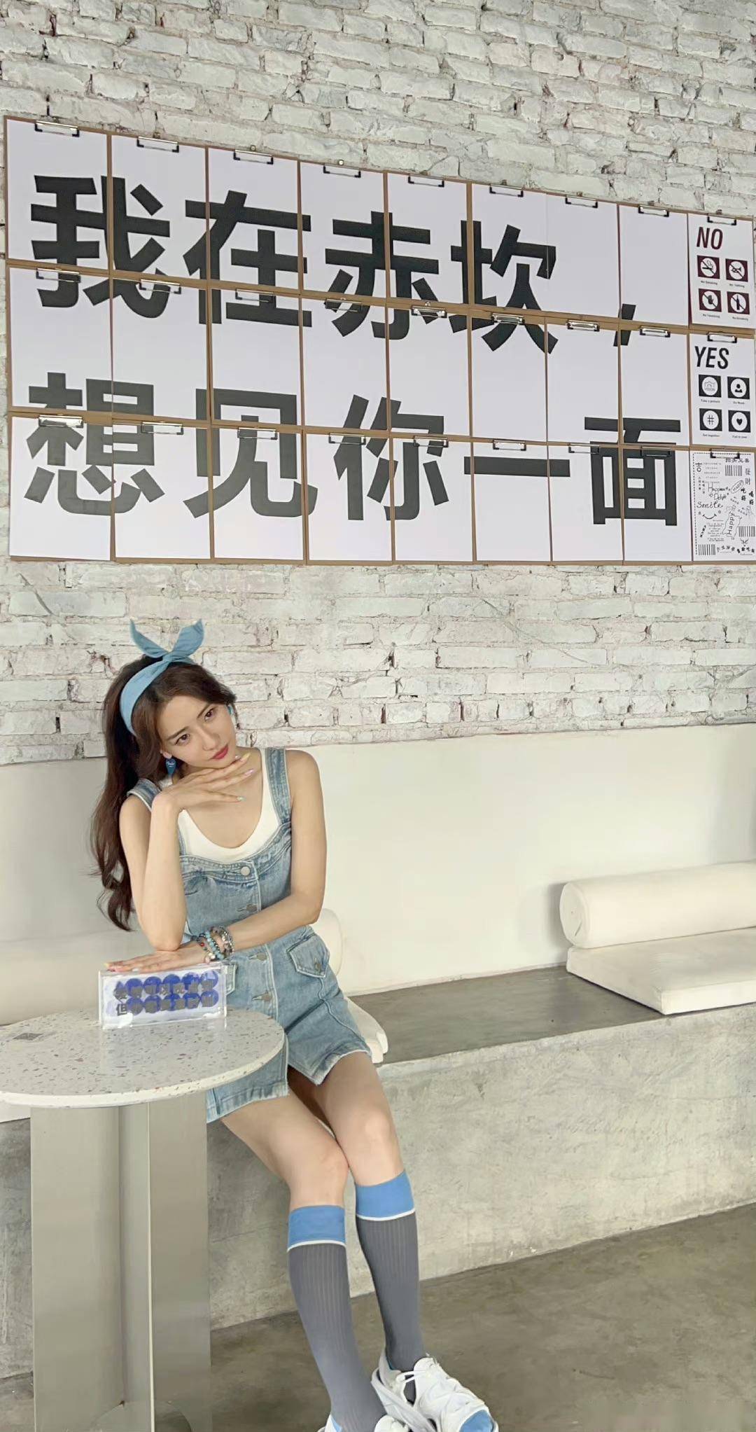 tvb前小花菊梓乔曝签约新公司!