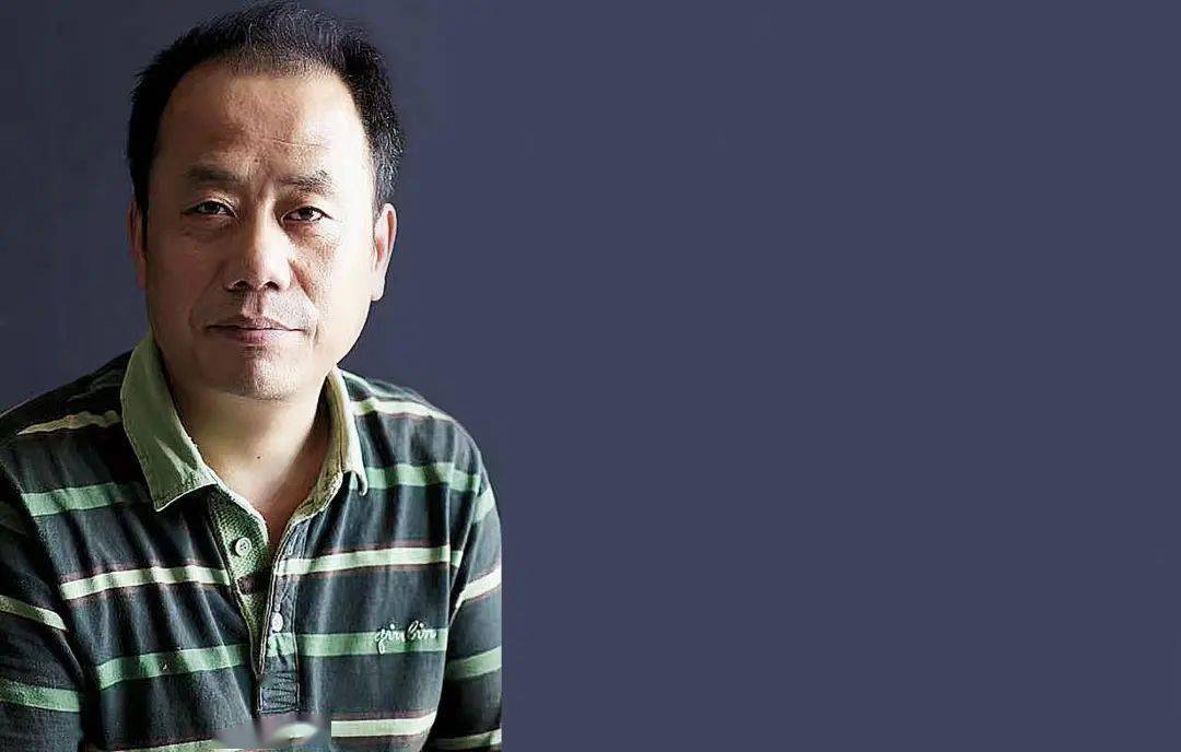 作品尺寸:136cmx35cm作品名称:《丽人行》高红军:1991年考入西安美术