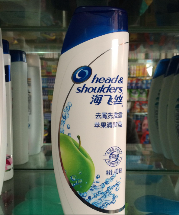 滑,适合各种发质全家都能用,我也从这家店买过很多舒服佳香皂牙膏等等