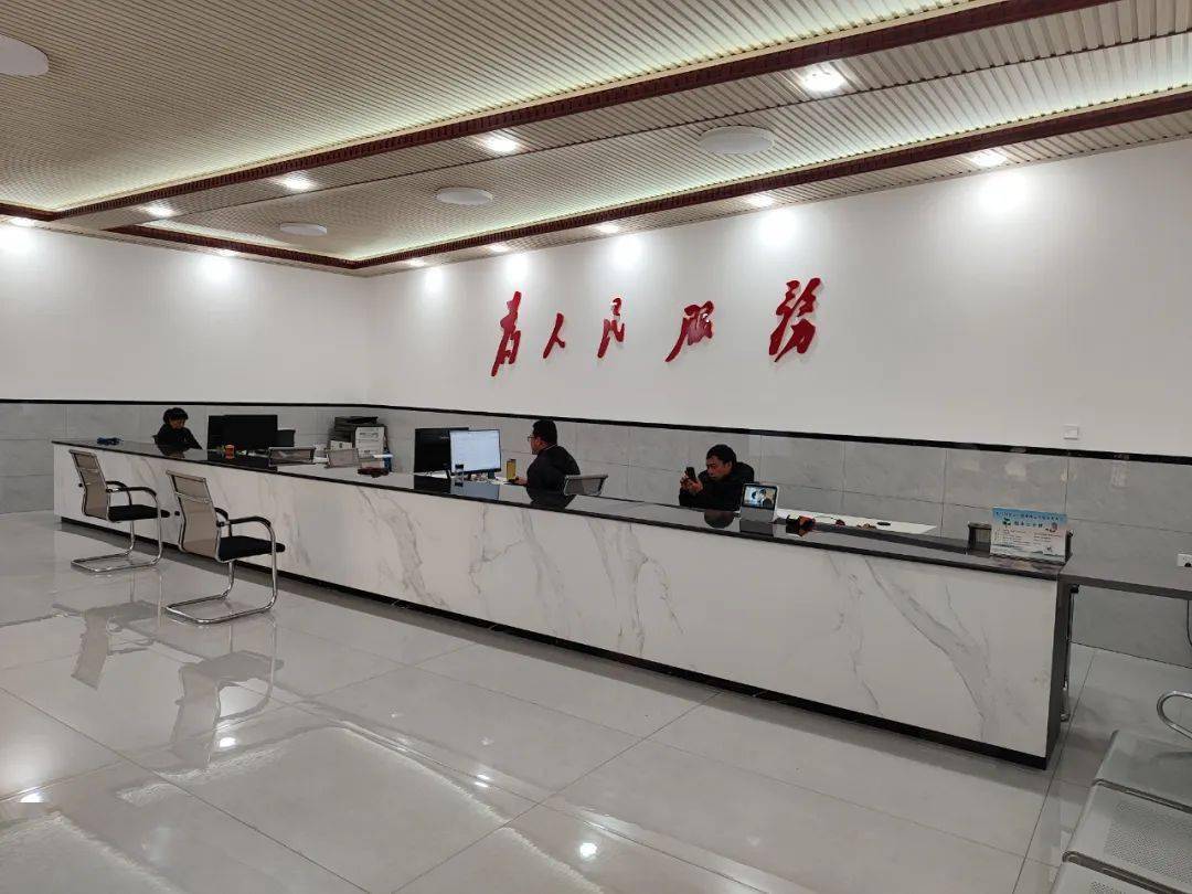 异龙镇松村村委会:新建便民服务中心 托牢家门口的幸福