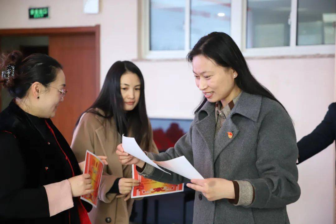 end文字:张佳丽图片:陈丹宁 黄小强编辑:田靖初审