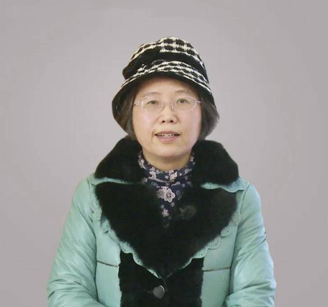 主讲人:王苹《呼啸山庄》——现代文学里的斯芬克斯