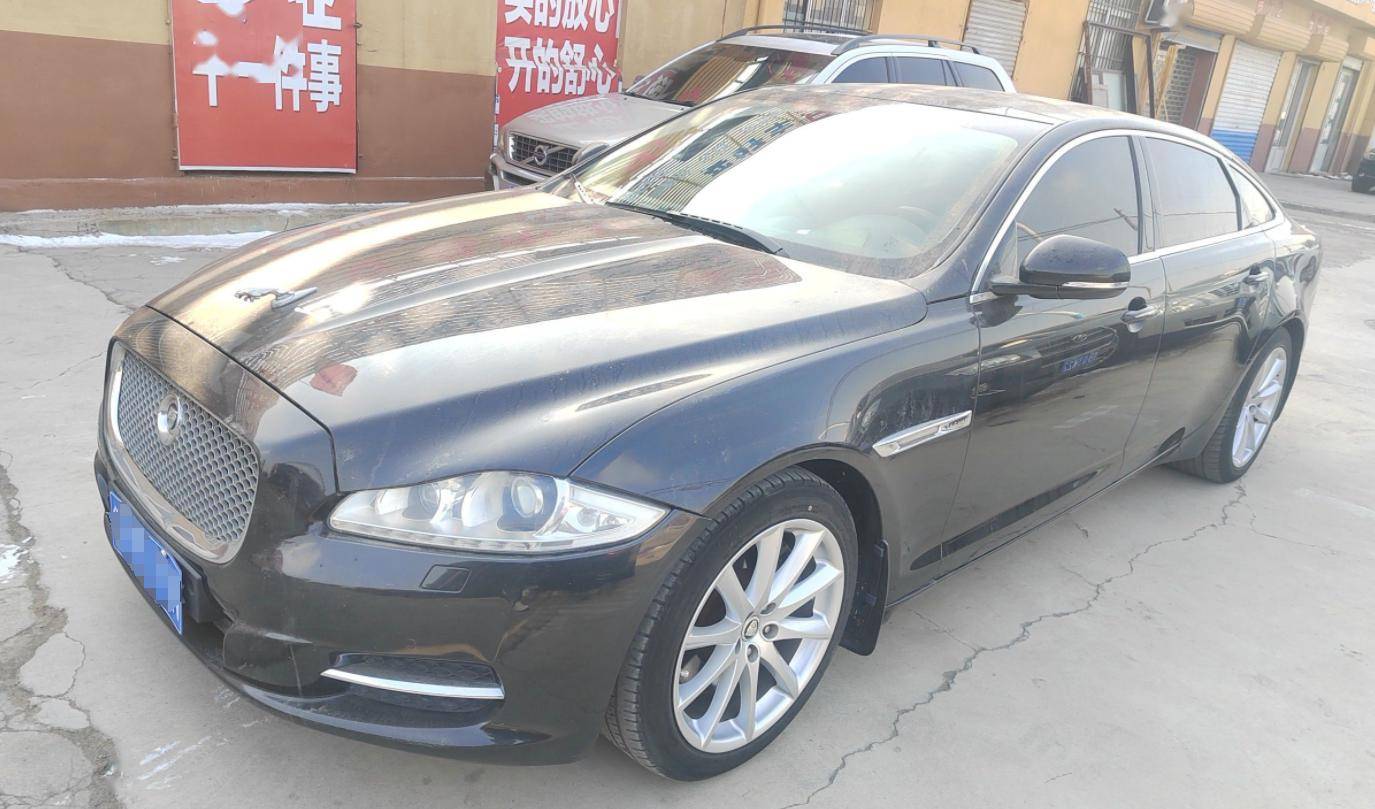 气场强过奔驰s级,捷豹最后的辉煌!这辆10万块的xjl值得买吗?