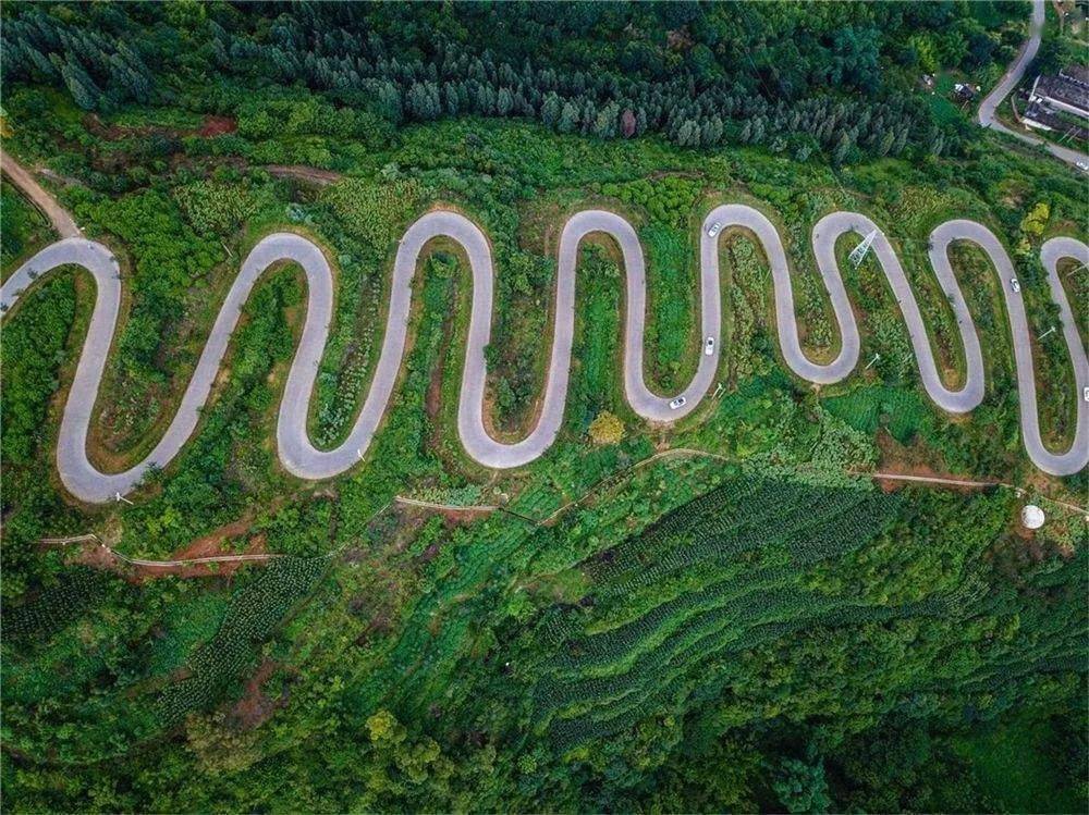 不敢自驾的【中国十大"最弯"公路】,开过一条算你厉害_位置_弯道_海拔