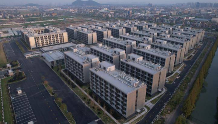 月租仅600元,房源4200套,3月1日钱塘最大产业邻里中心投用_公寓_项目