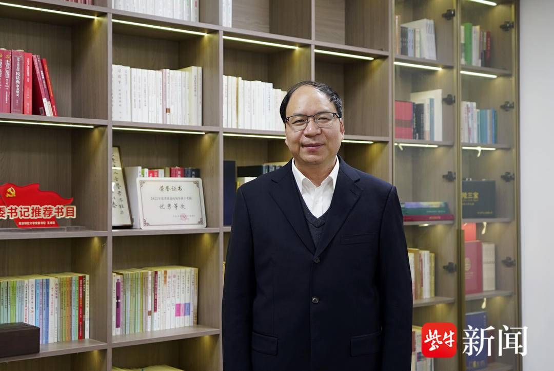 全国政协委员王成斌:为教育强国,人才强国,科技强国建设作出应有贡献