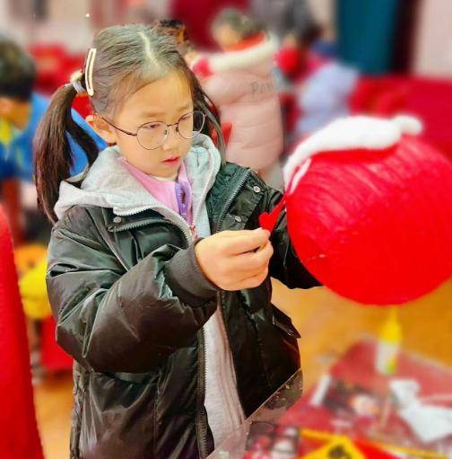 【五三·研学实践】绘年画,做灯笼,寻找龙年的味道!