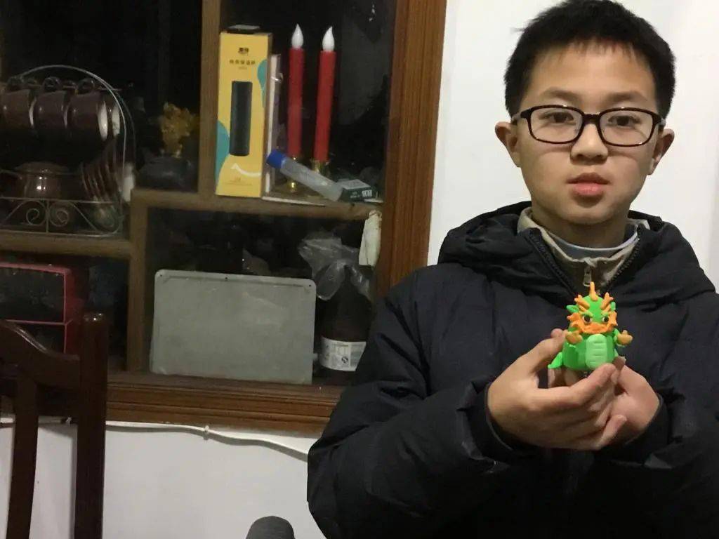 四(4)班 吴嘉轩四(4)班 徐博阳四(5)班 戚屹辰四(5)班 钱宇宸四(5)班