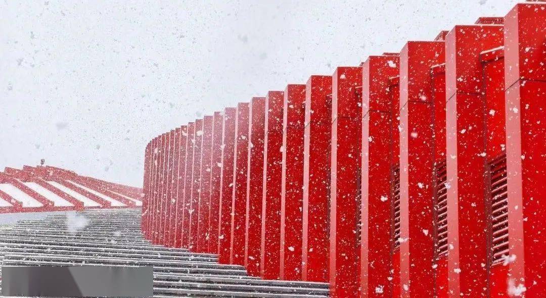 盘点红色建筑的生命内涵_飘带_中国人_精神