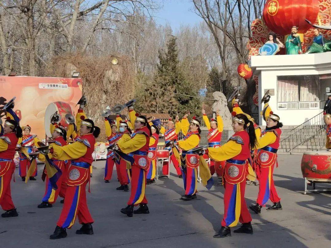 美丽的贾家庄诚挚欢迎五湖四海的朋友,回贾家庄过乡村民俗文化年!