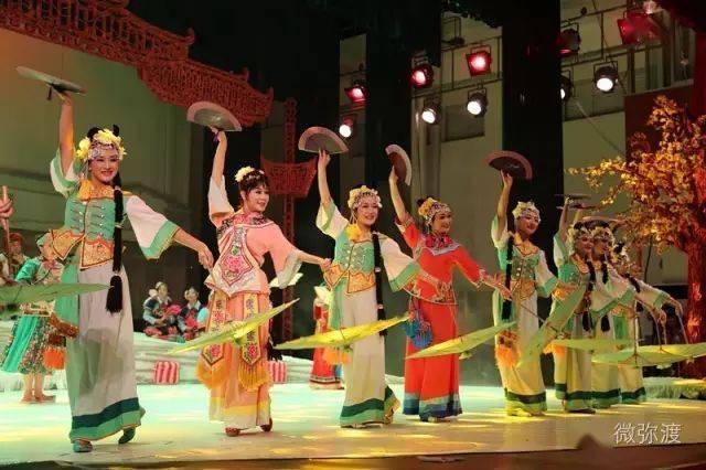 "关于弥渡花灯,你了解多少?_活动_表演_音乐舞蹈