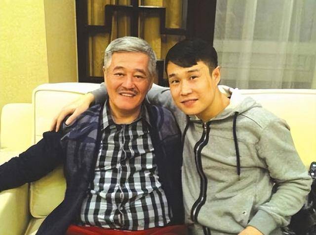 赵本山不再隐瞒真相,扯下小沈阳"遮羞布",怪不得会力捧宋小宝_才华