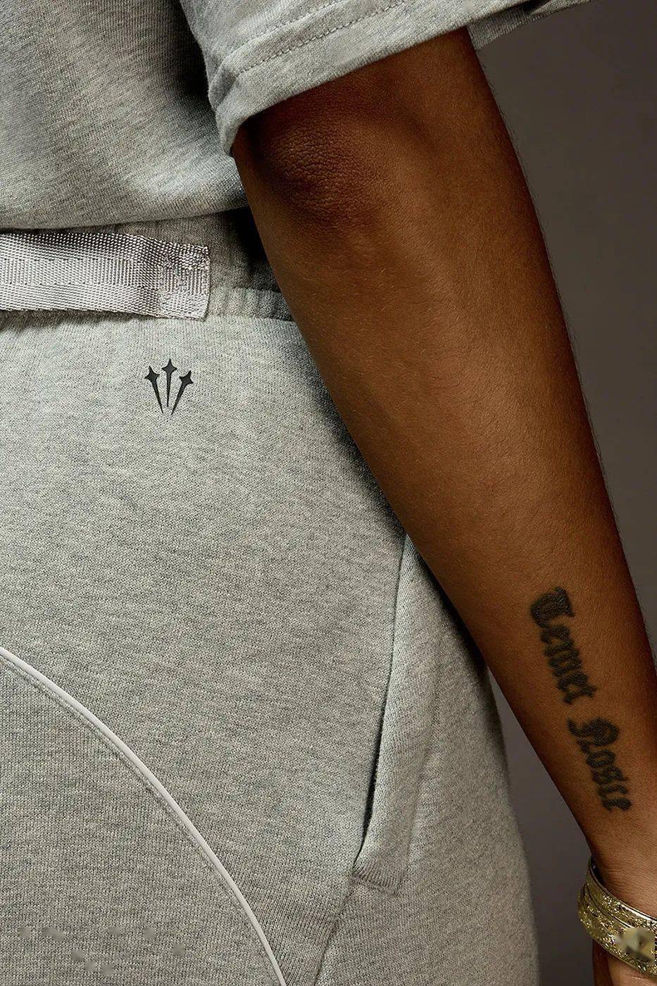 nike air max dn 的首发竟是 supreme 联名|hb daily_系列_project