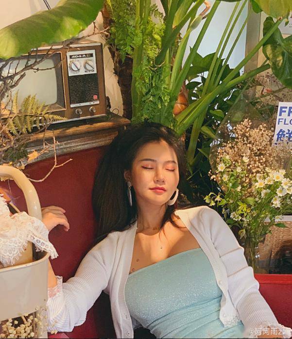 西湖"特辣女神",两年七次比基尼冠军,这身材什么水平?_健身_姐姐_杭州