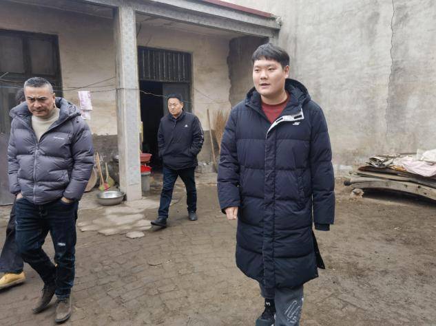 在册山街道办事处实习的一个月时间里,我深切体会到基层工作的复杂与