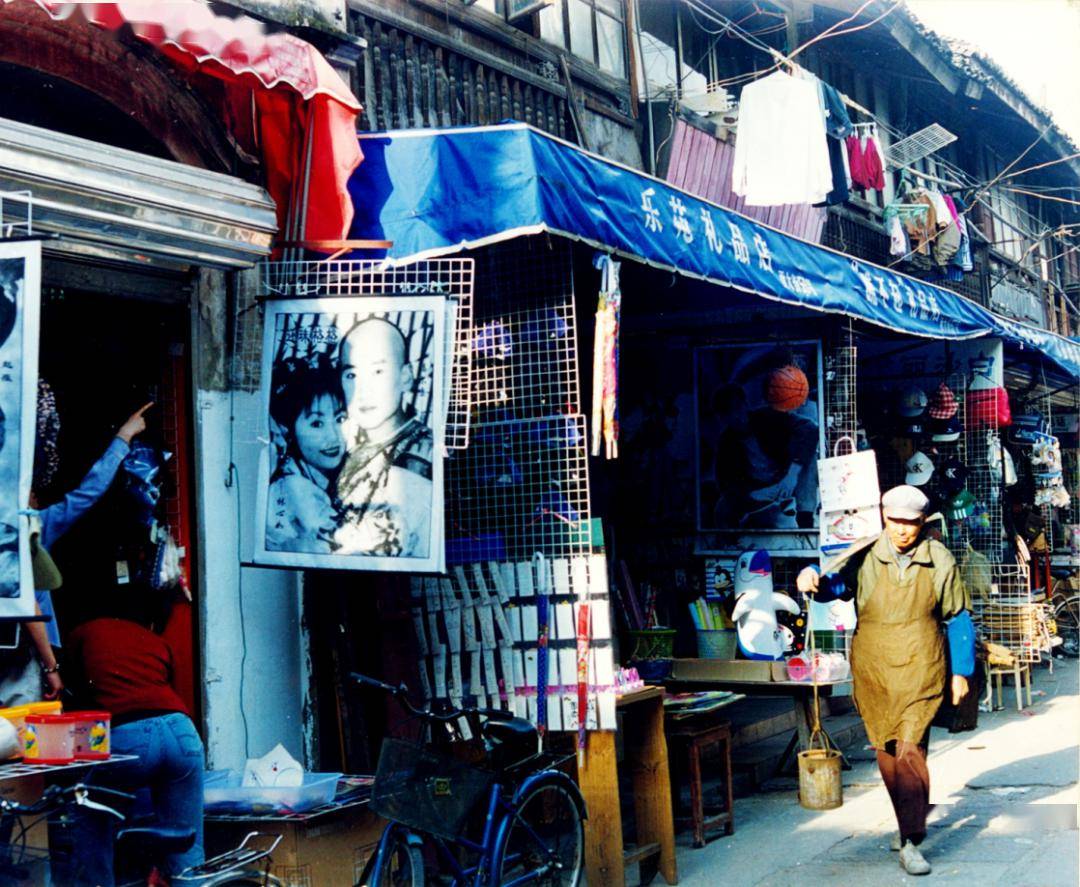 建筑_中街_防火墙