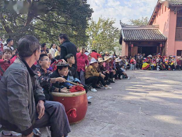 【网络中国节·元宵】川兴镇高山堡热闹庆元宵_活动_西昌市_灯会