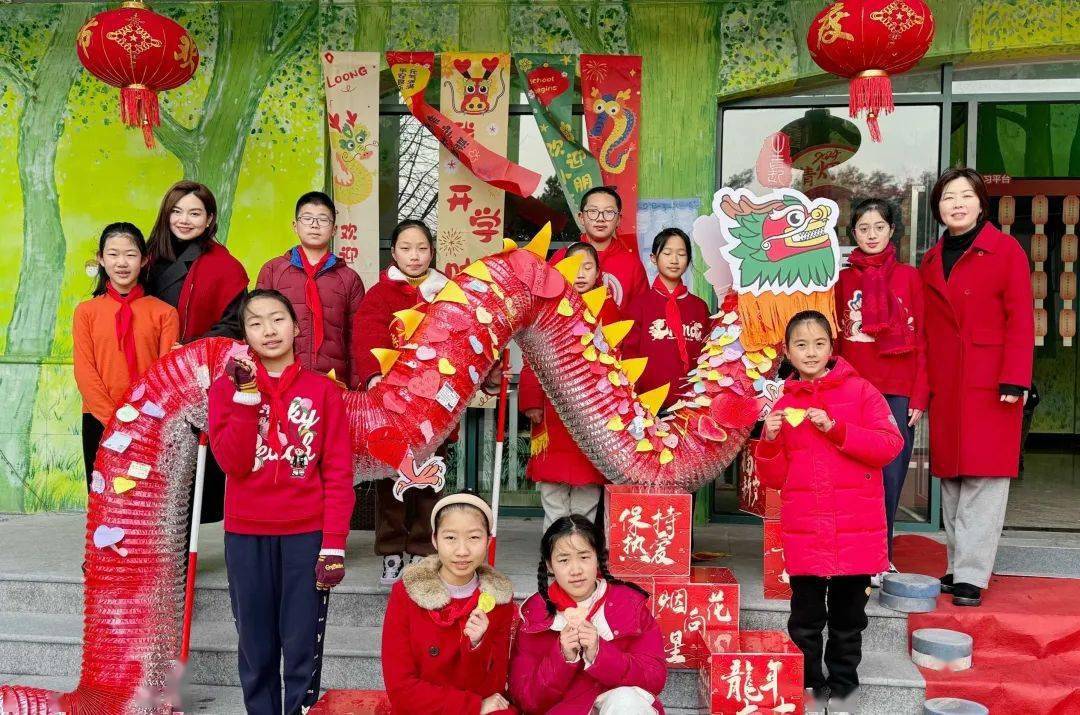 西湖校园开启"热辣滚烫"新学期_小学_杭州市_南极