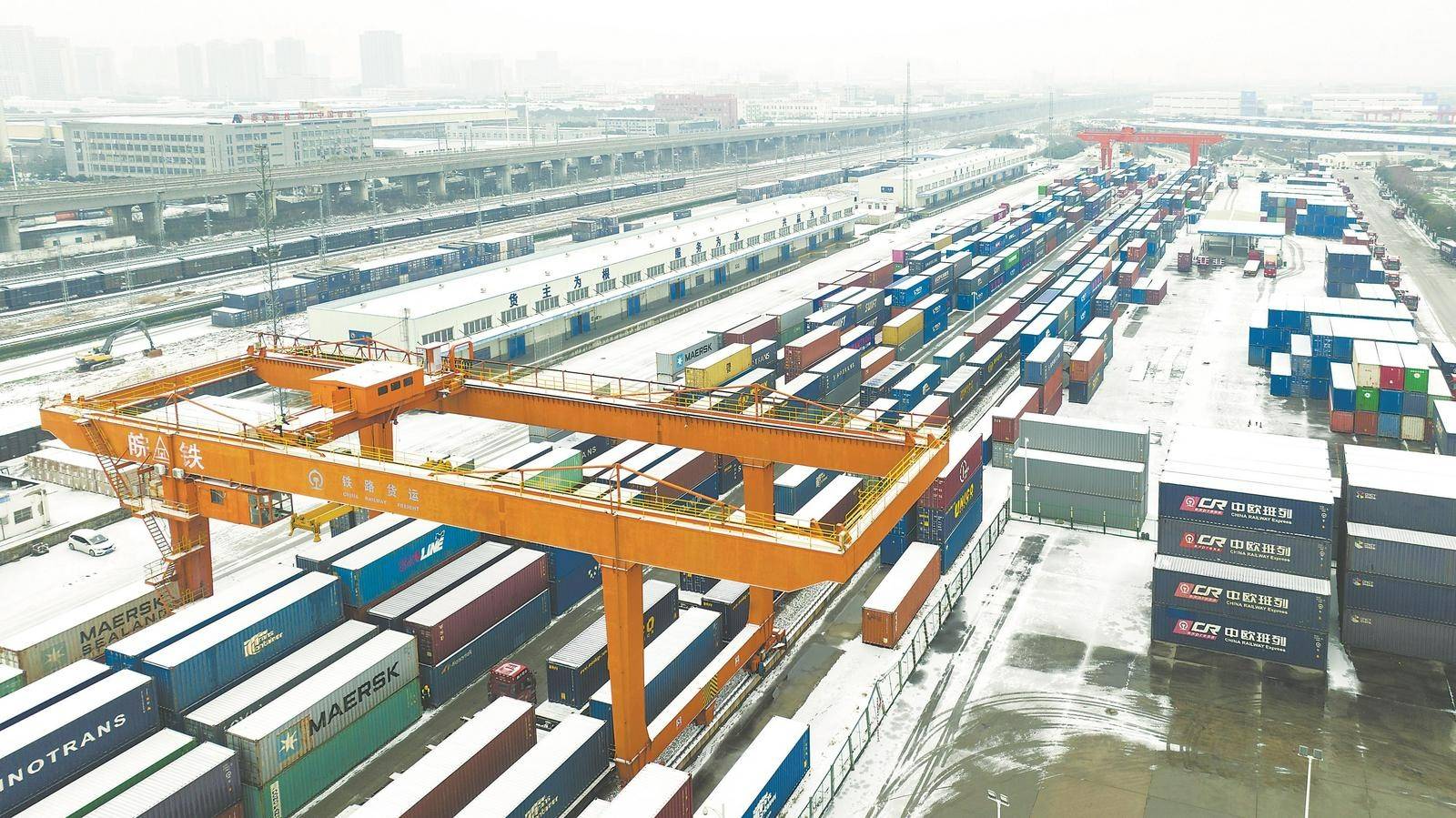 中欧班列跑不停_合肥_发运_集装箱